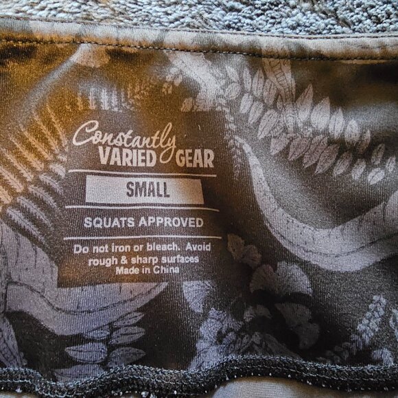 CVG T-Flex Capris - Picture 3 of 3